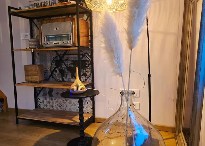 Holiday home La Maison Du Bord De Seine *